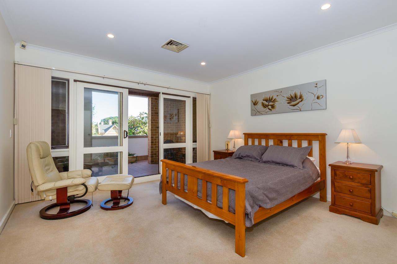 Adelaide Style Accommodation-Close To City-North Adelaide-3 Bdrm- Free Parking Exterior photo